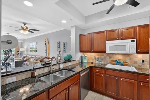 Condo in Palm Coast, Florida, 2 bedrooms № 2222195 - photo 25