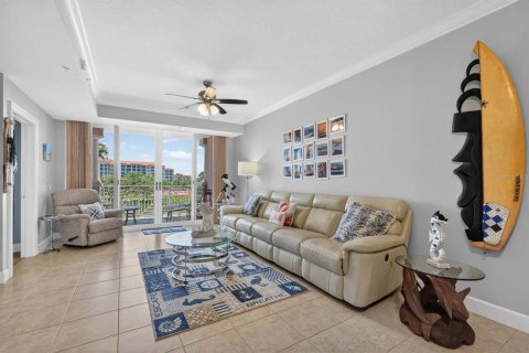 Condo in Palm Coast, Florida, 2 bedrooms № 2222195 - photo 18