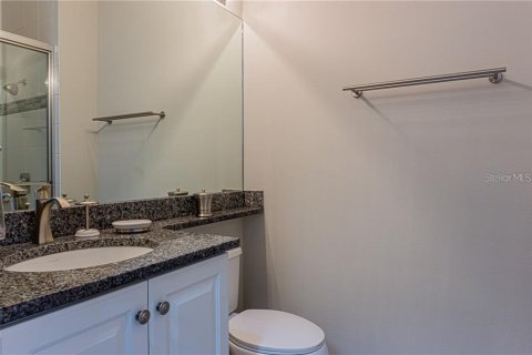 House in Wimauma, Florida 4 bedrooms, 229.47 sq.m. № 2230275 - photo 24