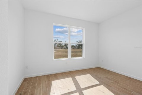 House in Ocala, Florida 3 bedrooms, 161.84 sq.m. № 2409867 - photo 5