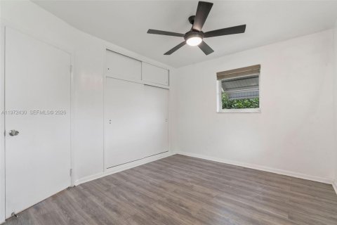 Casa en alquiler en Hollywood, Florida, 3 dormitorios, 100.33 m2 № 2047219 - foto 14