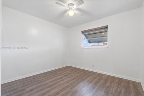 Casa en alquiler en Hollywood, Florida, 3 dormitorios, 100.33 m2 № 2047219 - foto 20