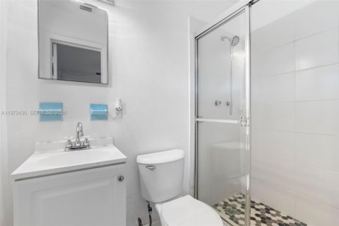 Casa en alquiler en Hollywood, Florida, 3 dormitorios, 100.33 m2 № 2047219 - foto 16