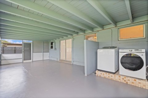 Casa en alquiler en Hollywood, Florida, 3 dormitorios, 100.33 m2 № 2047219 - foto 24