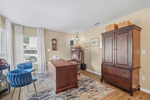 Villa ou maison à vendre à Orange Park, Floride: 4 chambres, 193.24 m2 № 2390880 - photo 10