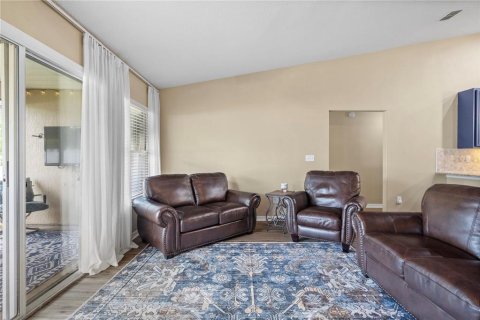Villa ou maison à vendre à Orange Park, Floride: 4 chambres, 193.24 m2 № 2390880 - photo 25