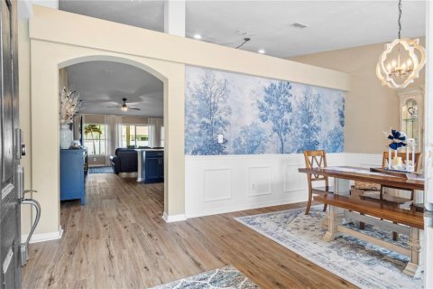 Villa ou maison à vendre à Orange Park, Floride: 4 chambres, 193.24 m2 № 2390880 - photo 4