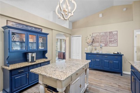Villa ou maison à vendre à Orange Park, Floride: 4 chambres, 193.24 m2 № 2390880 - photo 14