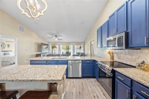Villa ou maison à vendre à Orange Park, Floride: 4 chambres, 193.24 m2 № 2390880 - photo 16
