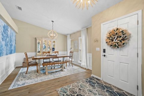 Villa ou maison à vendre à Orange Park, Floride: 4 chambres, 193.24 m2 № 2390880 - photo 5