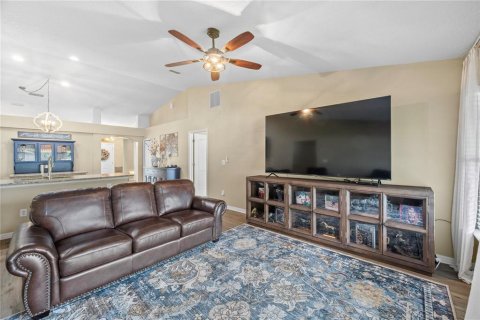 Villa ou maison à vendre à Orange Park, Floride: 4 chambres, 193.24 m2 № 2390880 - photo 23