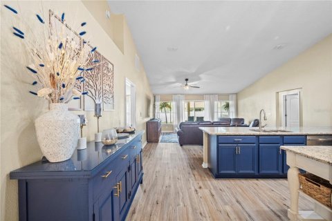 Villa ou maison à vendre à Orange Park, Floride: 4 chambres, 193.24 m2 № 2390880 - photo 21