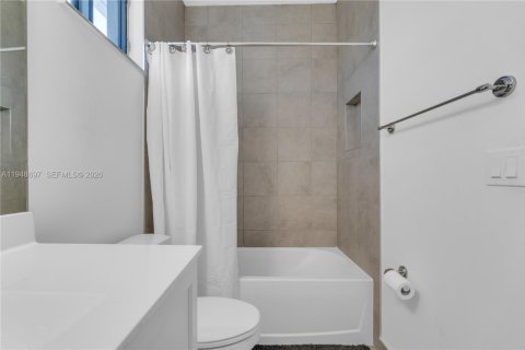 Снять в аренду виллу или дом в Паркленд, Флорида 4 спальни, 318.19м2, № 2004559 - фото 23