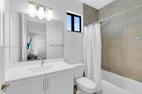 Снять в аренду виллу или дом в Паркленд, Флорида 4 спальни, 318.19м2, № 2004559 - фото 22