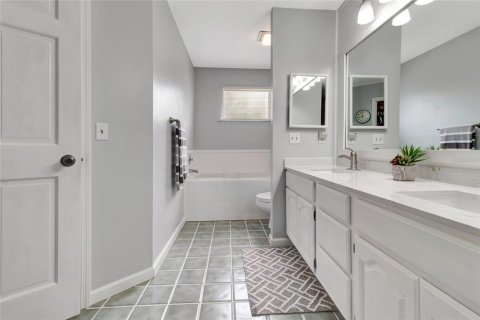 Casa en venta en Clermont, Florida, 4 dormitorios, 229.65 m2 № 2145479 - foto 27