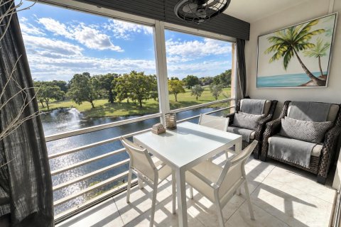 Copropriété à vendre à Sunrise, Floride: 2 chambres, 95.22 m2 № 2421415 - photo 16