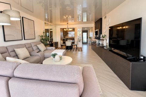 Copropriété à vendre à Sunrise, Floride: 2 chambres, 95.22 m2 № 2421415 - photo 10