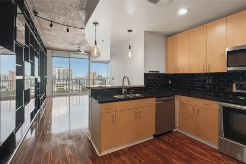 Condo in Orlando, Florida, 1 bedroom № 2209973
