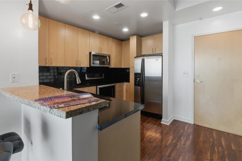 Condo in Orlando, Florida, 1 bedroom № 2209973 - photo 4