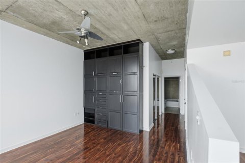 Condo in Orlando, Florida, 1 bedroom № 2209973 - photo 15