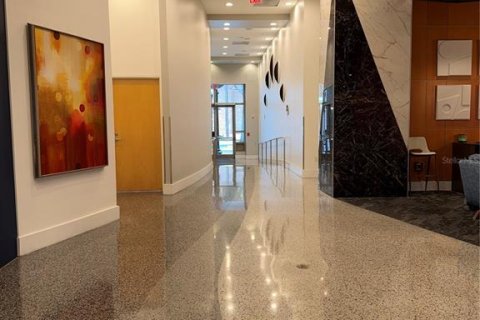 Condo in Orlando, Florida, 1 bedroom № 2209973 - photo 25
