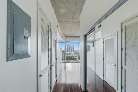 Condo in Orlando, Florida, 1 bedroom № 2209973 - photo 17