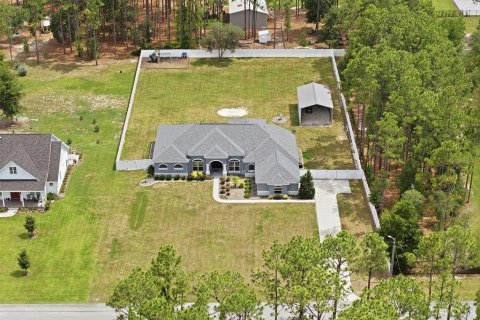 Villa ou maison à Spring Hill, Floride 4 chambres, 310.76 m2 № 2147965