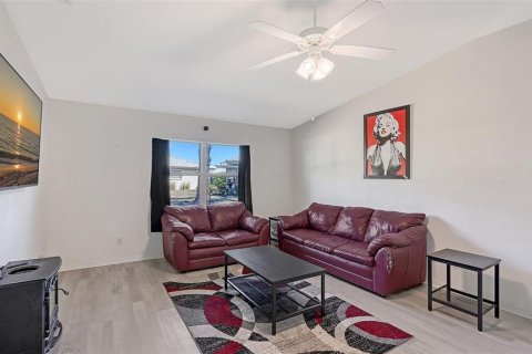 Casa en venta en Nokomis, Florida, 3 dormitorios, 186.36 m2 № 2150244 - foto 12