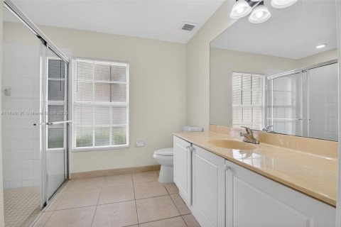 Снять в аренду таунхаус в Уэст-Палм-Бич, Флорида 4 спальни, 166.3м2, № 1954674 - фото 16