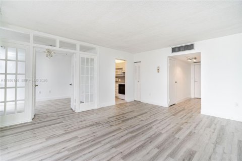 Купить кондоминиум в Авентура, Флорида 1 спальня, 83.24м2, № 2024019 - фото 10