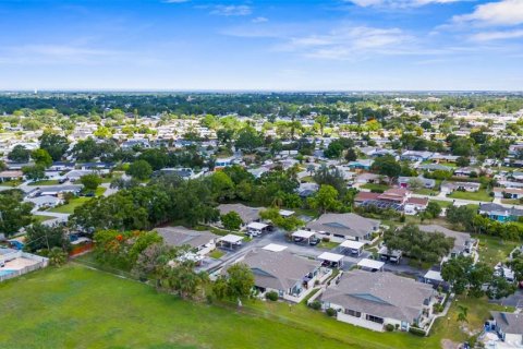 Condo in Bradenton, Florida, 2 bedrooms  № 1786233 - photo 7