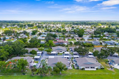 Condo in Bradenton, Florida, 2 bedrooms  № 1786233 - photo 6