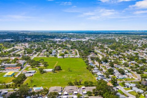 Condo in Bradenton, Florida, 2 bedrooms  № 1786233 - photo 9