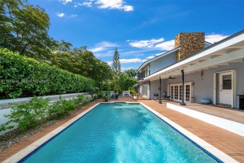 Villa ou maison à louer à Miami, Floride: 4 chambres, 380.16 m2 № 1976639 - photo 24