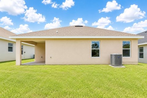 House in Leesburg, Florida 3 bedrooms, 165.37 sq.m. № 2137671 - photo 3