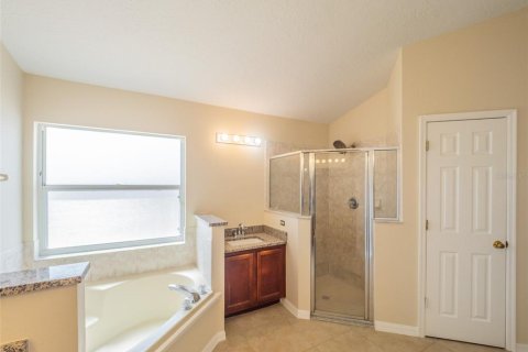 Casa en venta en Orlando, Florida, 4 dormitorios, 193.42 m2 № 1898506 - foto 28