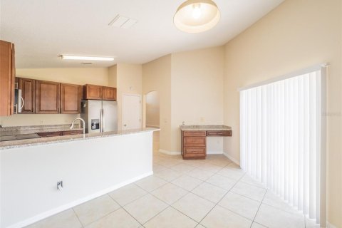 Casa en venta en Orlando, Florida, 4 dormitorios, 193.42 m2 № 1898506 - foto 14