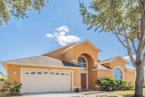 Casa en venta en Orlando, Florida, 4 dormitorios, 193.42 m2 № 1898506 - foto 3