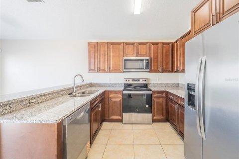 Casa en venta en Orlando, Florida, 4 dormitorios, 193.42 m2 № 1898506 - foto 11