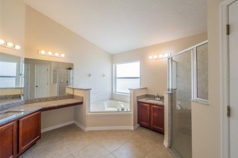 Casa en venta en Orlando, Florida, 4 dormitorios, 193.42 m2 № 1898506 - foto 27