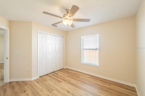 Casa en venta en Orlando, Florida, 4 dormitorios, 193.42 m2 № 1898506 - foto 30
