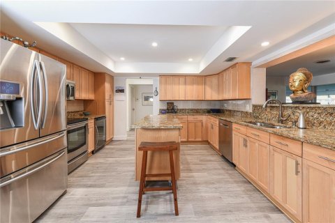 Casa en venta en Sarasota, Florida, 4 dormitorios, 314.57 m2 № 1568828 - foto 9