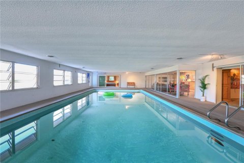 Casa en venta en Sarasota, Florida, 4 dormitorios, 314.57 m2 № 1568828 - foto 20