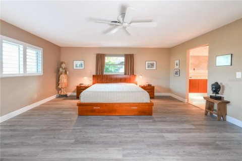 Casa en venta en Sarasota, Florida, 4 dormitorios, 314.57 m2 № 1568828 - foto 11