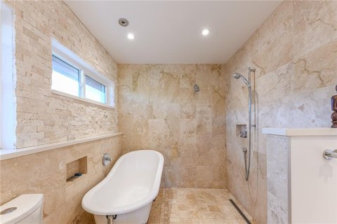 Casa en venta en Sarasota, Florida, 4 dormitorios, 314.57 m2 № 1568828 - foto 13