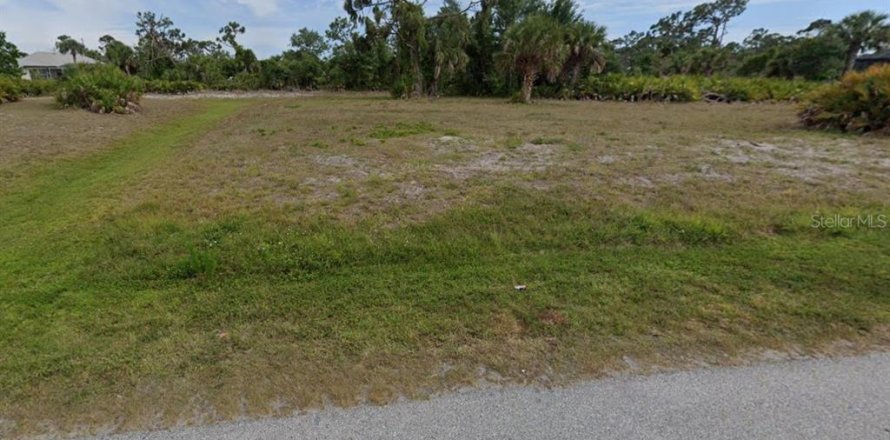 Land in Rotonda, Florida № 1564947