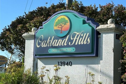 Apartment in Lady Lake, Florida 3 bedrooms, 145.67 sq.m. № 1833068 - photo 6