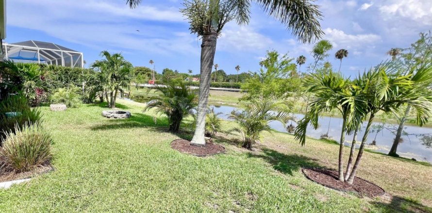 Villa ou maison à Wellington, Floride 2 chambres, 173.08 m2 № 1207775