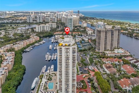 Copropriété à louer à Aventura, Floride: 4 chambres, 219.25 m2 № 1982074 - photo 29