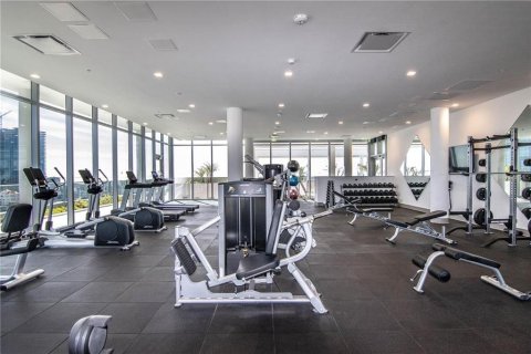 Condo in Saint Petersburg, Florida, 1 bedroom  № 1898698 - photo 20